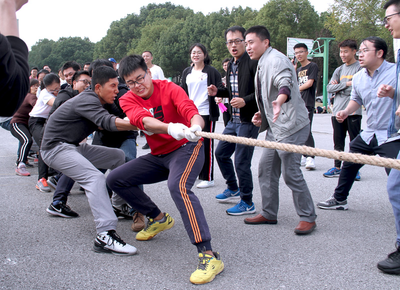 拔河比赛4-2化学.jpg