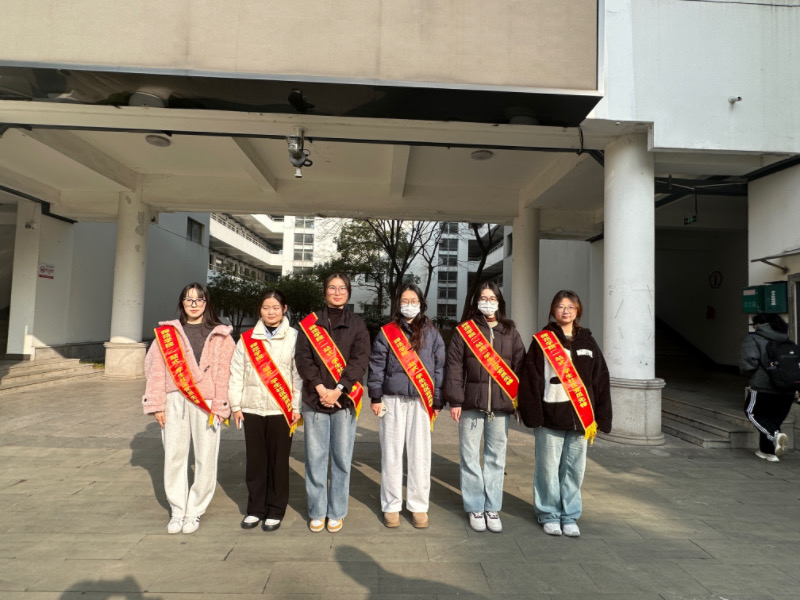 师范学院“一站式”学生社区党员先锋持续践行学风督查常态化1.png